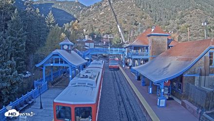Pikes Peak COG Railway Live Webcam - Oct 16, 2026, 8:25am MDT