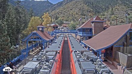 Pikes Peak COG Railway Live Webcam - Oct 13, 2026, 1:57pm MDT