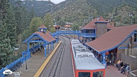 Pikes Peak COG Railway Live Webcam - Sep 23, 2026, 11:32am MDT