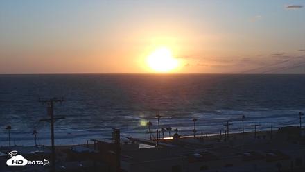 El Porto Rosecrans Overlook Live Camera - Apr 13, 2026, 7:16pm PDT