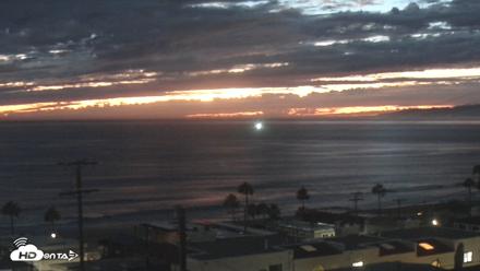 El Porto Rosecrans Overlook Live Camera - Sep 6, 2026, 7:47pm PDT
