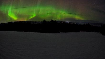 Homer Alaska Northern Lights Live Cam - Feb 16, 2026, 1:51am AKST