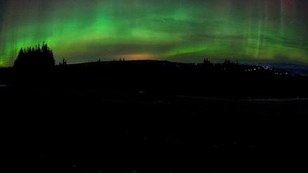 Homer Alaska Northern Lights Live Cam - Dec 23, 2025, 11:30pm AKST