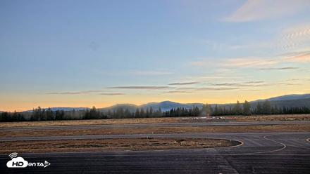 Truckee Tahoe Airport Live Webcam - Sep 12, 2026, 6:36am PDT