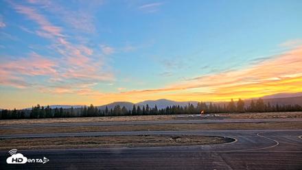 Truckee Tahoe Airport Live Webcam - Aug 19, 2026, 6:05am PDT