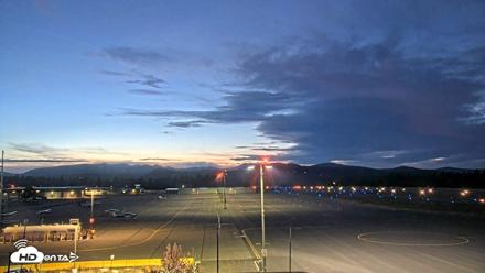 Truckee Tahoe Airport Live Webcam - Sep 24, 2026, 7:27pm PDT