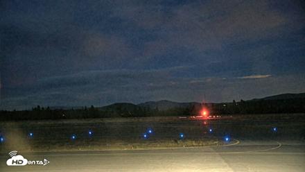 Truckee Tahoe Airport Live Webcam - Sep 24, 2026, 7:39pm PDT