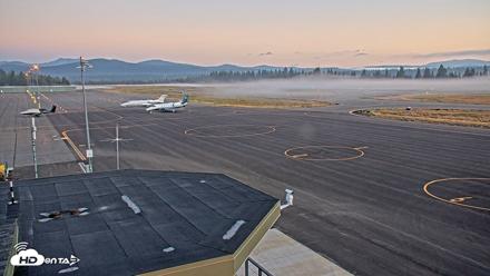 Truckee Tahoe Airport Live Webcam - Aug 29, 2026, 6:21am PDT
