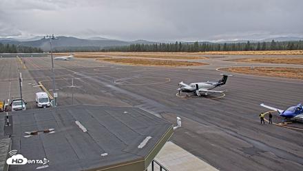 Truckee Tahoe Airport Live Webcam - Oct 22, 2026, 2:07pm PDT