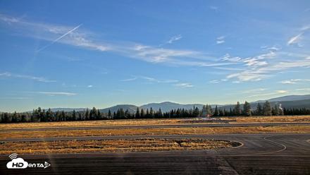 Truckee Tahoe Airport Live Webcam - Sep 9, 2026, 7:08am PDT