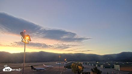 Truckee Tahoe Airport Live Webcam - Sep 12, 2026, 6:22am PDT
