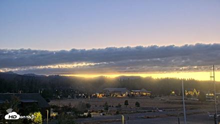 Truckee Tahoe Airport Live Webcam - Sep 12, 2026, 7:39pm PDT
