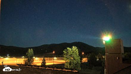 Truckee Tahoe Airport Live Webcam - Aug 19, 2026, 8:41pm PDT