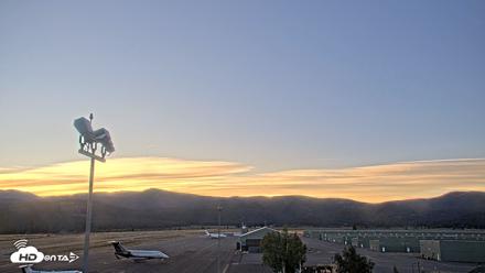 Truckee Tahoe Airport Live Webcam - Sep 13, 2026, 6:52am PDT