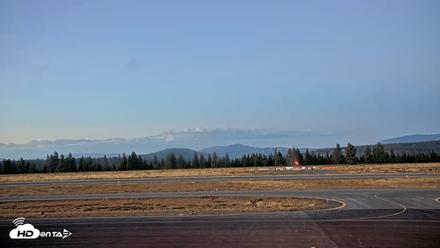 Truckee Tahoe Airport Live Webcam - Sep 16, 2026, 7:18pm PDT