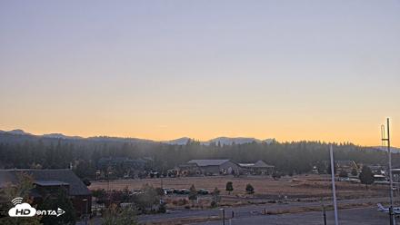 Truckee Tahoe Airport Live Webcam - Sep 22, 2026, 7:08pm PDT
