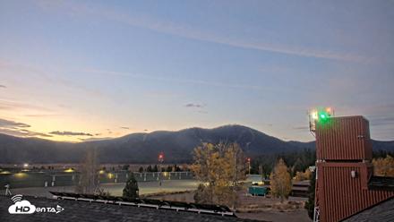 Truckee Tahoe Airport Live Webcam - Oct 20, 2026, 6:53am PDT