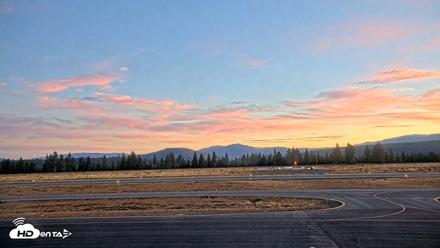 Truckee Tahoe Airport Live Webcam - Oct 4, 2026, 6:50am PDT