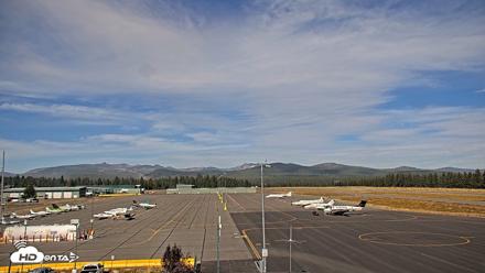 Truckee Tahoe Airport Live Webcam - Oct 2, 2026, 11:03am PDT