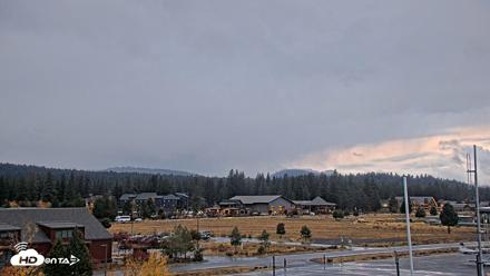 Truckee Tahoe Airport Live Webcam - Oct 23, 2026, 7:16am PDT