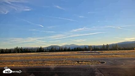 Truckee Tahoe Airport Live Webcam - Aug 20, 2026, 6:42am PDT