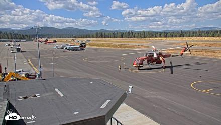 Truckee Tahoe Airport Live Webcam - Sep 17, 2026, 3:06pm PDT