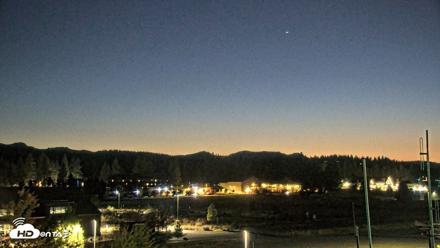 Truckee Tahoe Airport Live Webcam - Oct 3, 2026, 7:30pm PDT