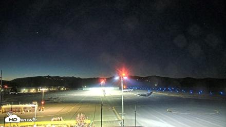 Truckee Tahoe Airport Live Webcam - Oct 18, 2026, 7:16pm PDT