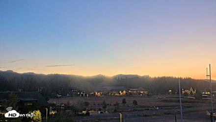 Truckee Tahoe Airport Live Webcam - Sep 14, 2026, 7:35pm PDT