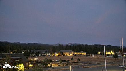 Truckee Tahoe Airport Live Webcam - Sep 20, 2026, 6:19am PDT