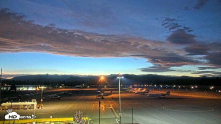 Truckee Tahoe Airport Live Webcam - Aug 21, 2026, 8:25pm PDT