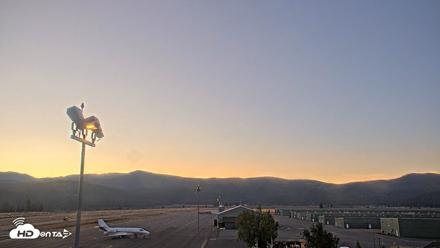 Truckee Tahoe Airport Live Webcam - Sep 14, 2026, 6:42am PDT