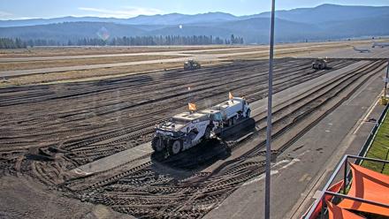 Truckee Tahoe Airport Live Webcam - Jul 29, 2025, 8:00am PDT