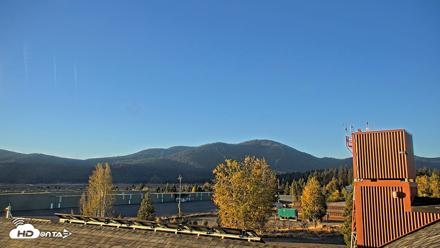 Truckee Tahoe Airport Live Webcam - Sep 29, 2026, 7:21am PDT