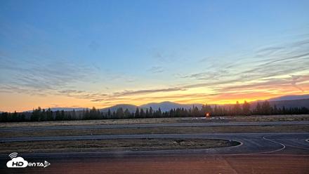 Truckee Tahoe Airport Live Webcam - Aug 19, 2026, 5:58am PDT
