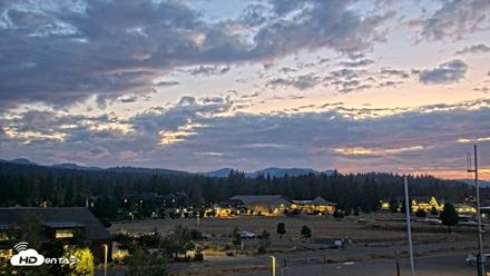 Truckee Tahoe Airport Live Webcam - Aug 28, 2026, 8:04pm PDT
