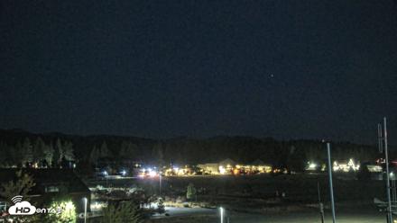 Truckee Tahoe Airport Live Webcam - Oct 6, 2026, 6:10am PDT