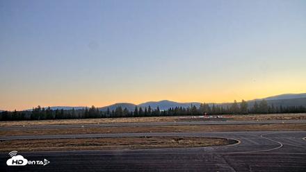Truckee Tahoe Airport Live Webcam - Aug 30, 2026, 6:21am PDT