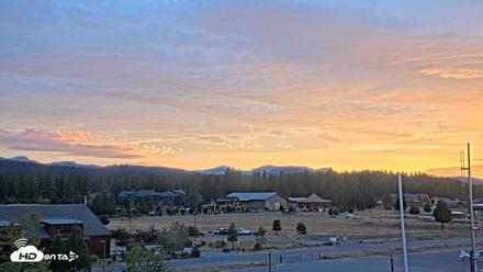 Truckee Tahoe Airport Live Webcam - Aug 27, 2026, 7:36pm PDT