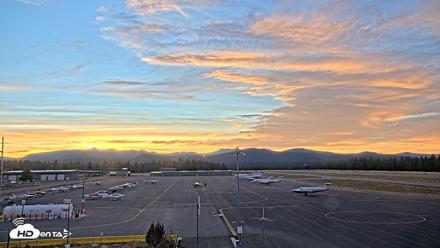 Truckee Tahoe Airport Live Webcam - Aug 23, 2026, 7:48pm PDT