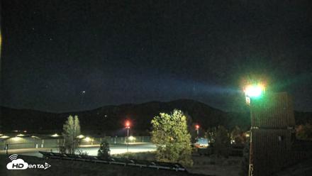Truckee Tahoe Airport Live Webcam - Sep 29, 2026, 5:34am PDT
