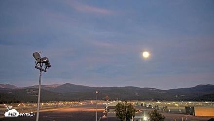 Truckee Tahoe Airport Live Webcam - Aug 25, 2026, 8:07pm PDT