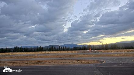 Truckee Tahoe Airport Live Webcam - Oct 11, 2026, 7:01am PDT