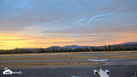 Truckee Tahoe Airport Live Webcam - Aug 27, 2026, 7:38pm PDT