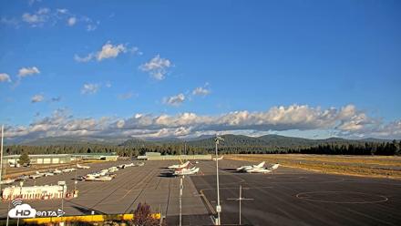 Truckee Tahoe Airport Live Webcam - Sep 6, 2026, 7:14am PDT