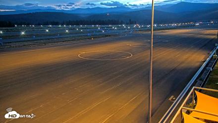 Truckee Tahoe Airport Live Webcam - Sep 2, 2026, 6:03am PDT