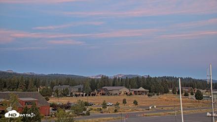 Truckee Tahoe Airport Live Webcam - Aug 19, 2026, 6:08am PDT