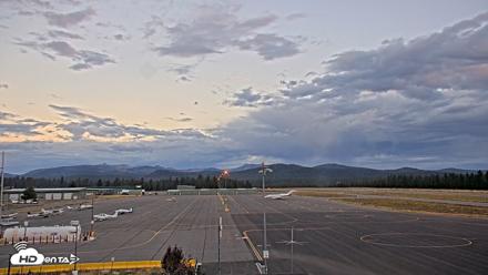 Truckee Tahoe Airport Live Webcam - Sep 10, 2026, 6:38am PDT