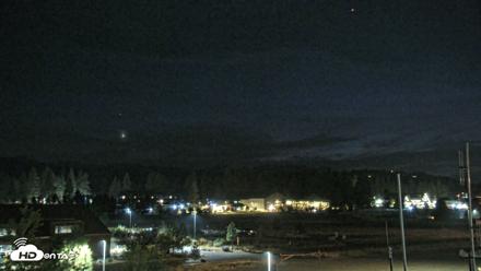 Truckee Tahoe Airport Live Webcam - Aug 31, 2026, 8:34pm PDT