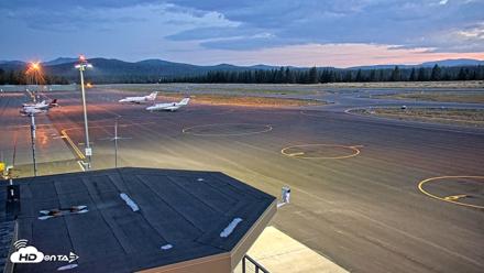 Truckee Tahoe Airport Live Webcam - Aug 11, 2026, 5:49am PDT